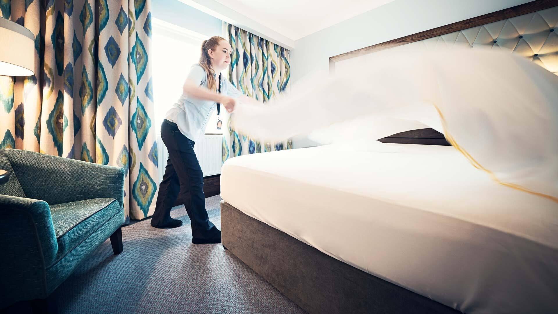 Cavan Crystal Hotel מראה חיצוני תמונה
