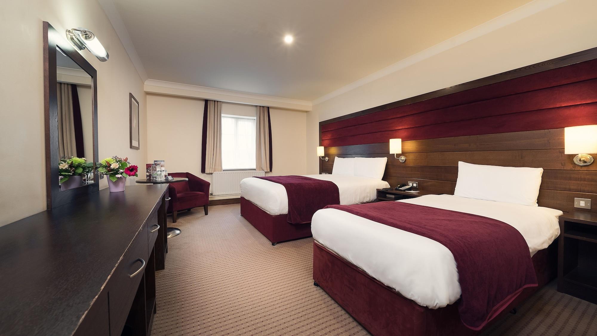 Cavan Crystal Hotel מראה חיצוני תמונה