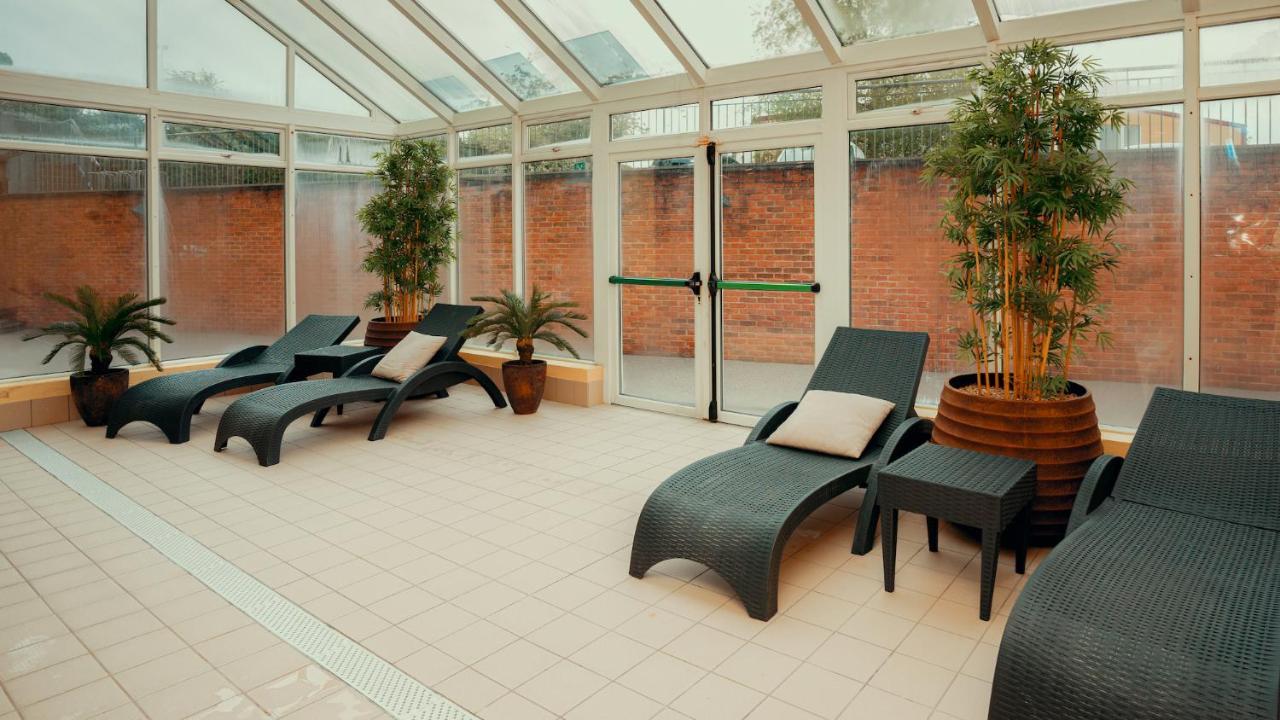 Cavan Crystal Hotel מראה חיצוני תמונה
