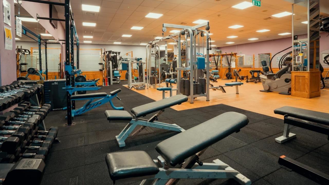 Cavan Crystal Hotel מראה חיצוני תמונה