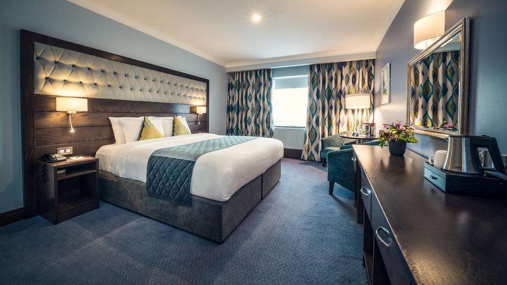 Cavan Crystal Hotel מראה חיצוני תמונה